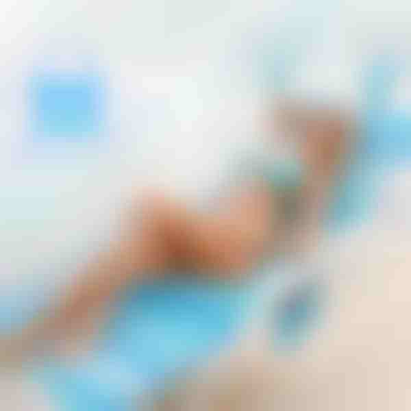 Schnelltrocknendes Strandliegen-Handtuch mit Taschen, 75x211 cm | POCKTOW